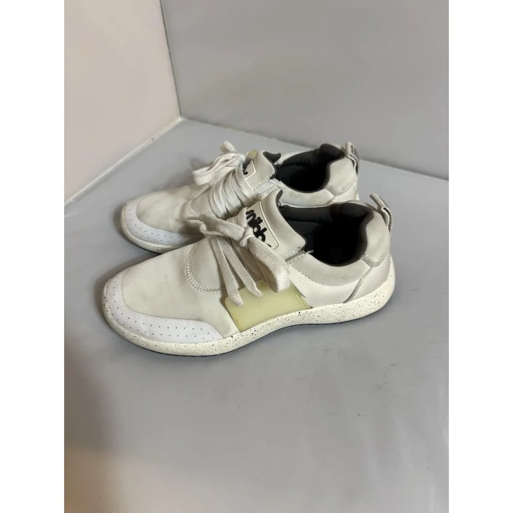 Snibbs Spacecloud Non-Slip Work Shoes Womens Sz 7 US White Sneakers